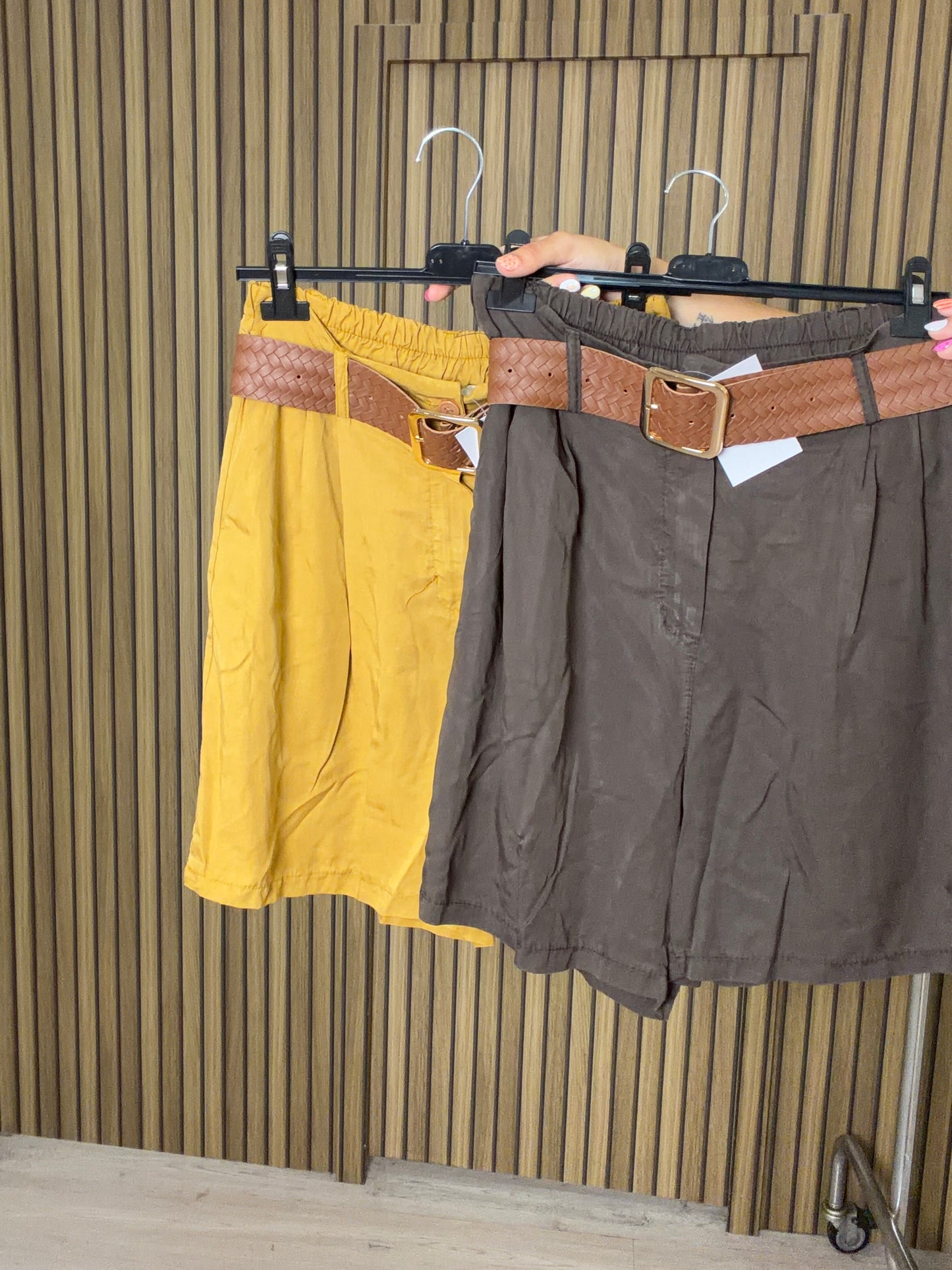BERMUDAS CINTURÓN