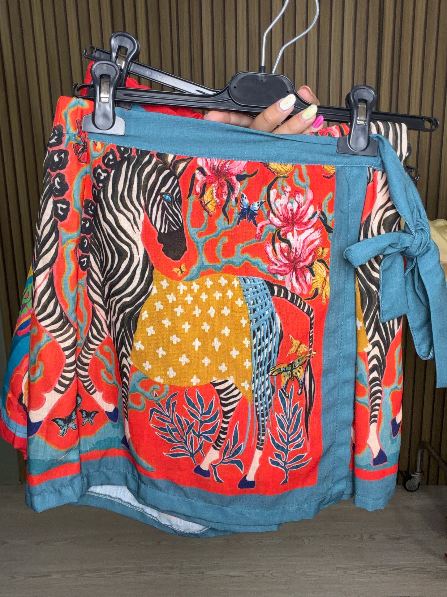 FALDA/PANTALON ESTAMPADO