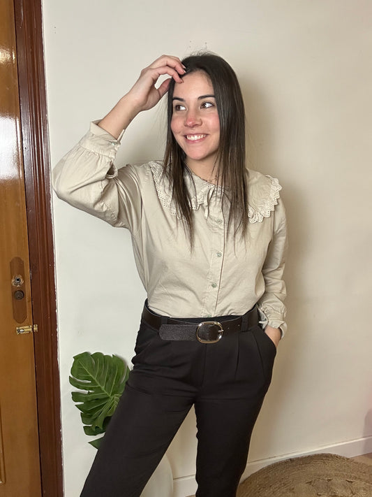 PANTALÓN PITILLO DETALLE BOTÓN