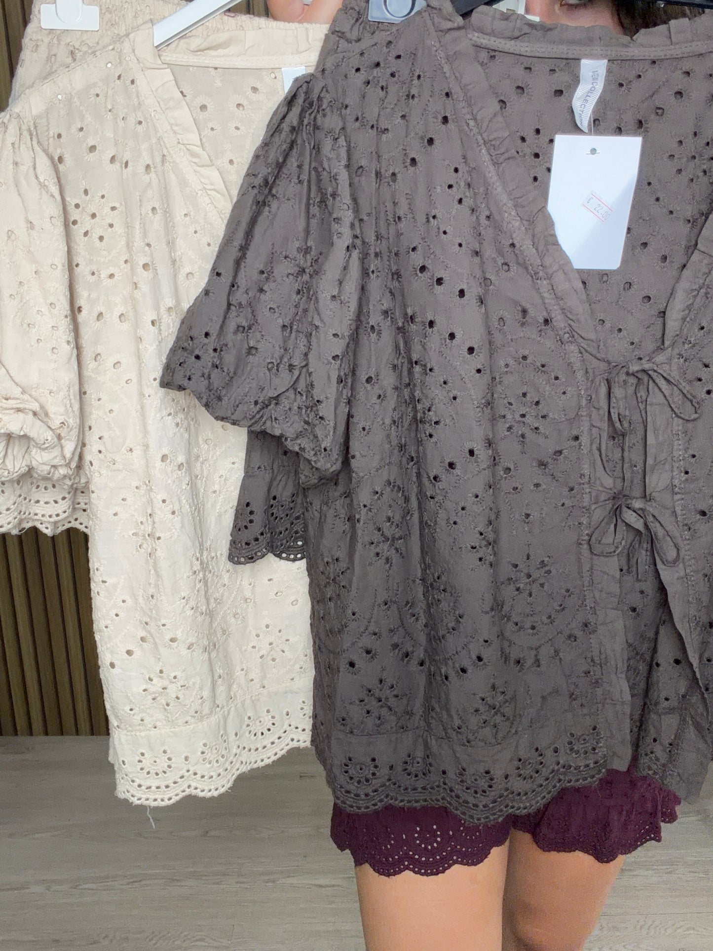 CONJUNTO CORTO BORDADO