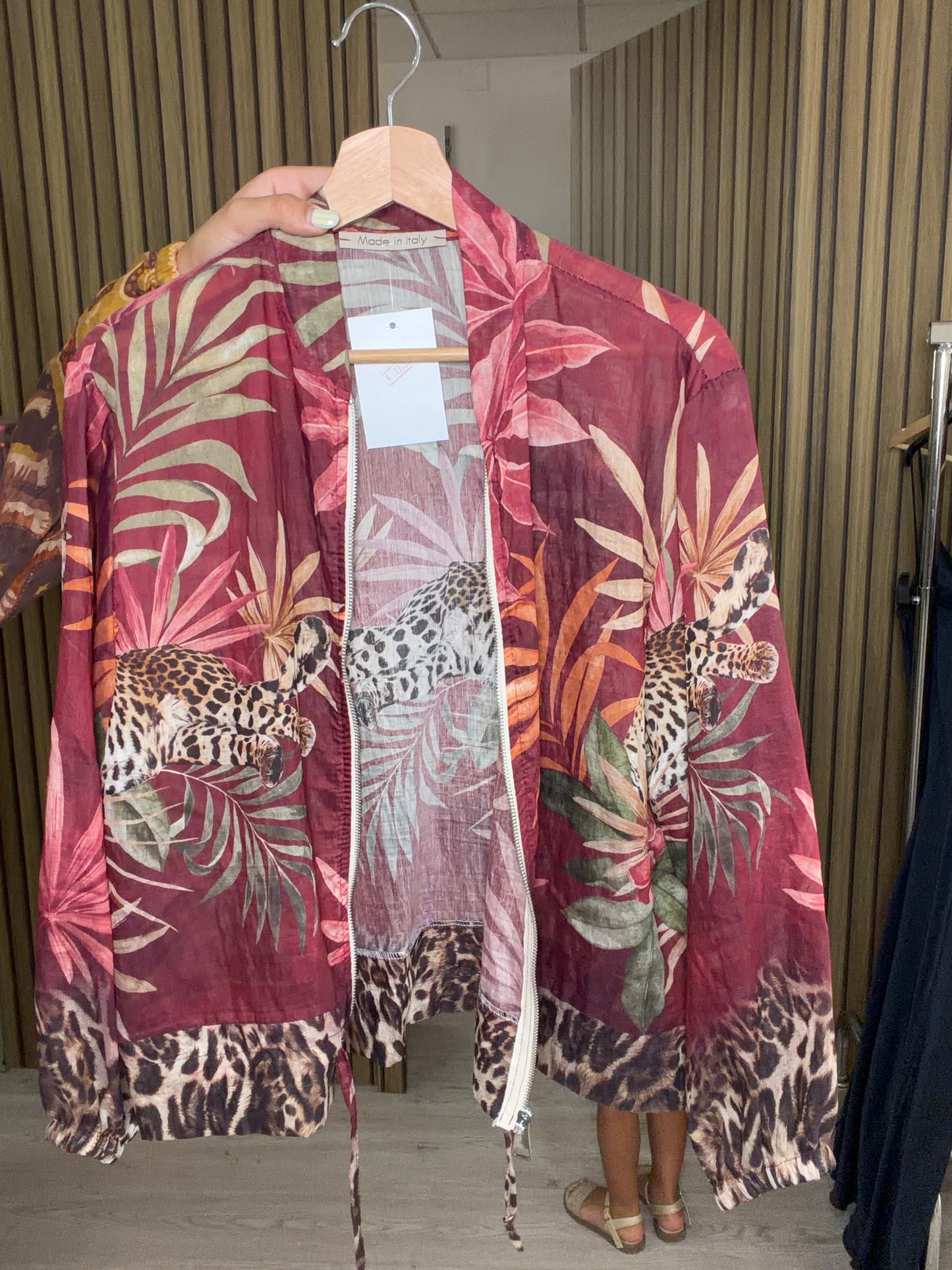 BOMBER ESTAMPADA