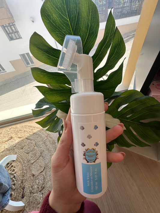 LIMPIADOR EN MOUSSE MILK WHITE