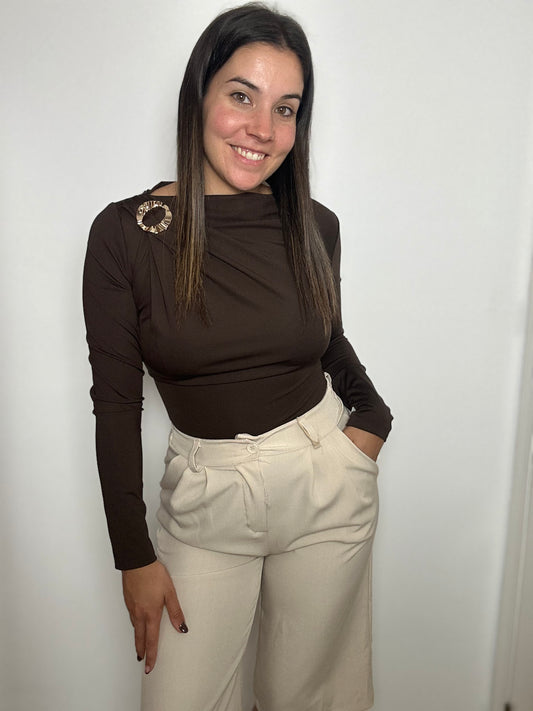 TOP HEBILLA DORADA