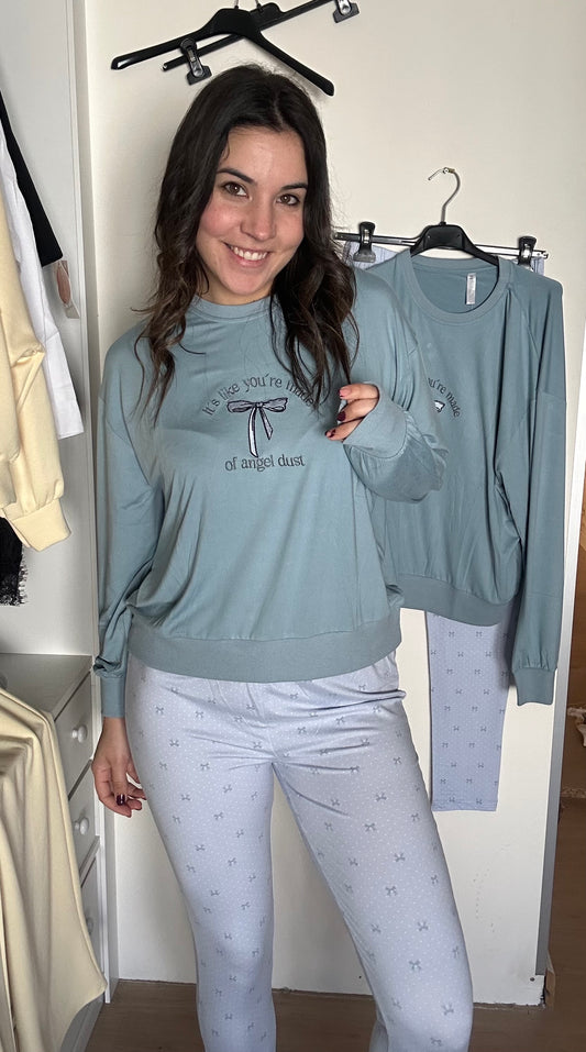 PIJAMA LAZO