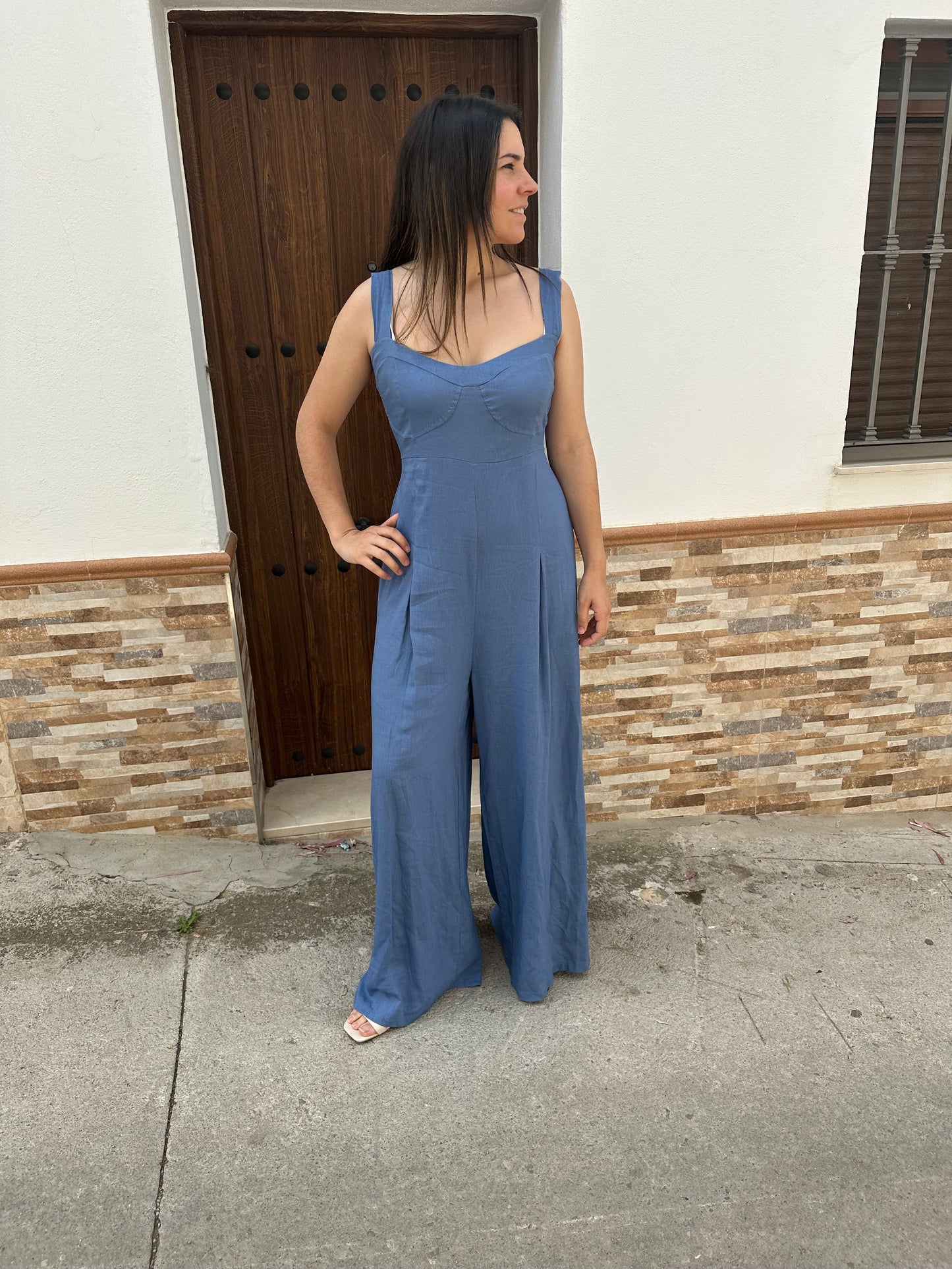 MONO LUCÍA