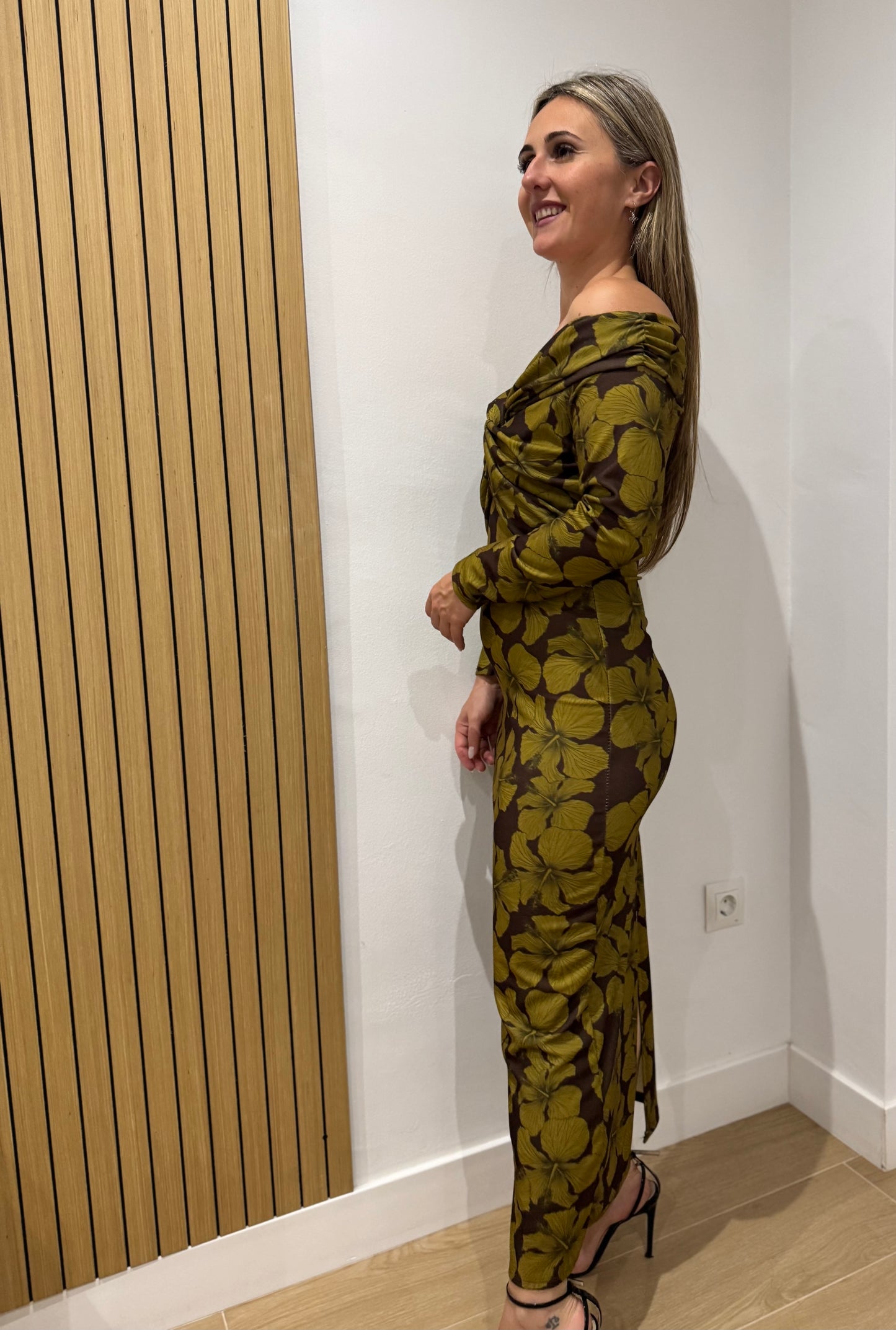 VESTIDO ROMINA