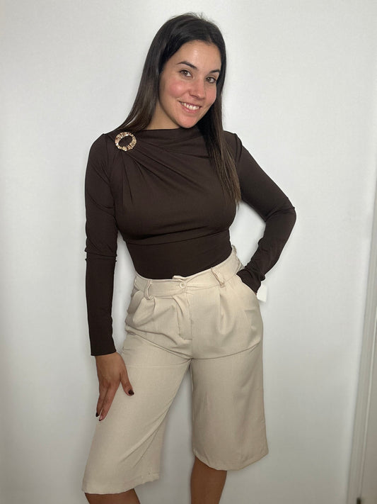 TOP HEBILLA DORADA