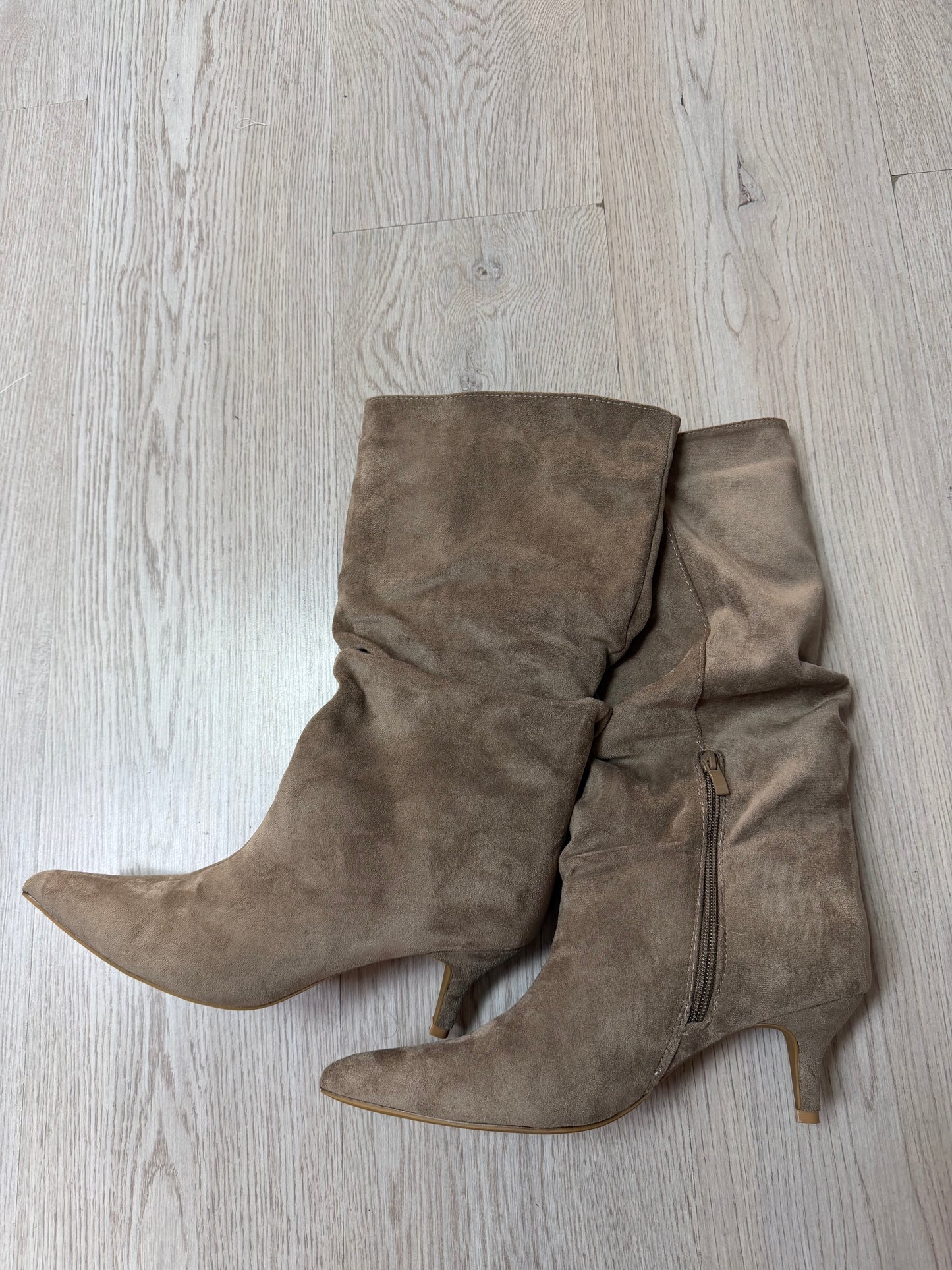 BOTAS SLOUCH TACÓN