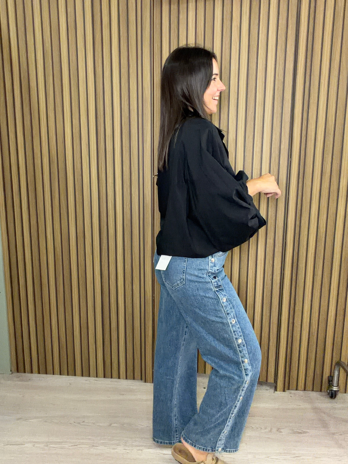 JEANS TACHUELAS