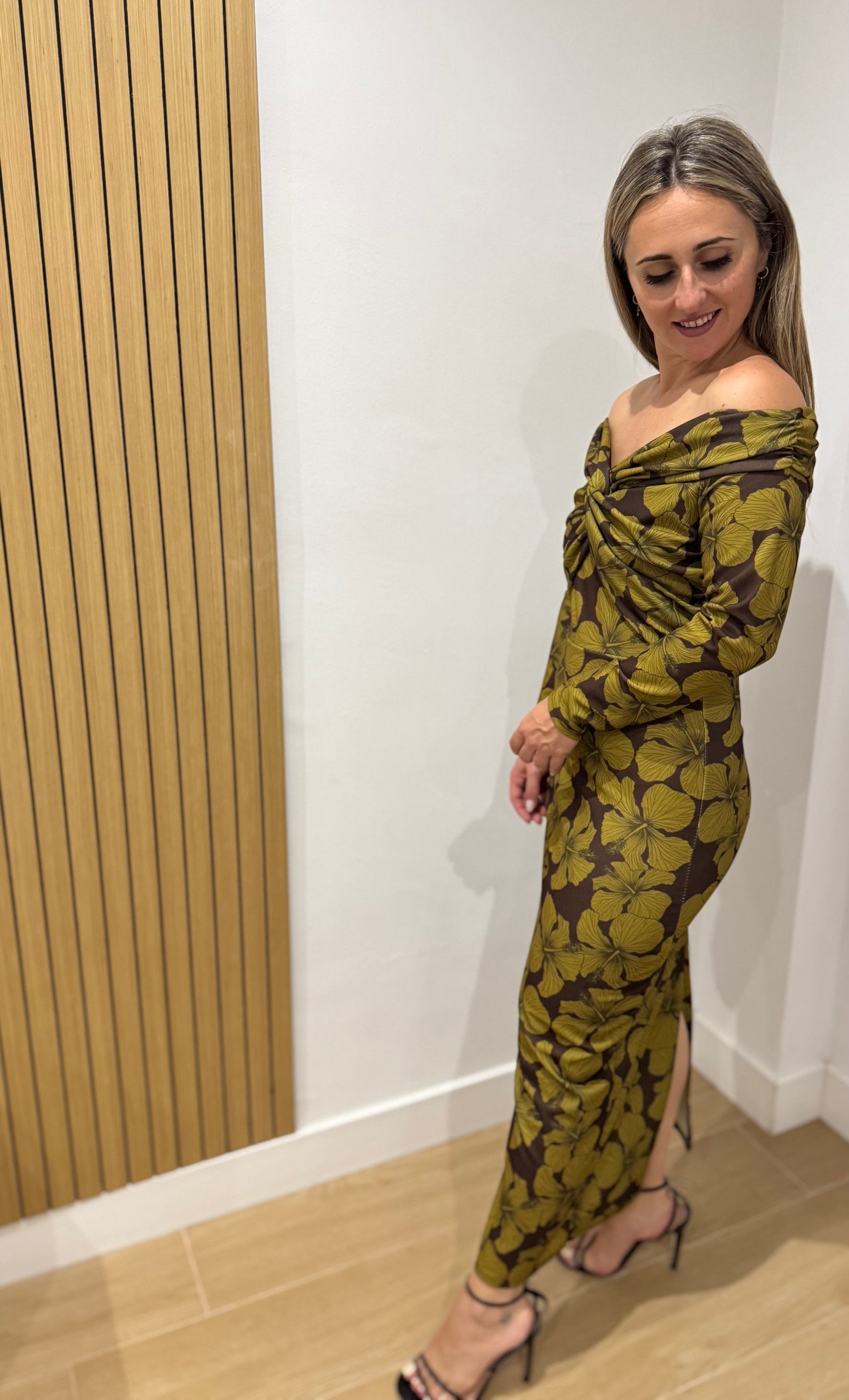 VESTIDO ROMINA