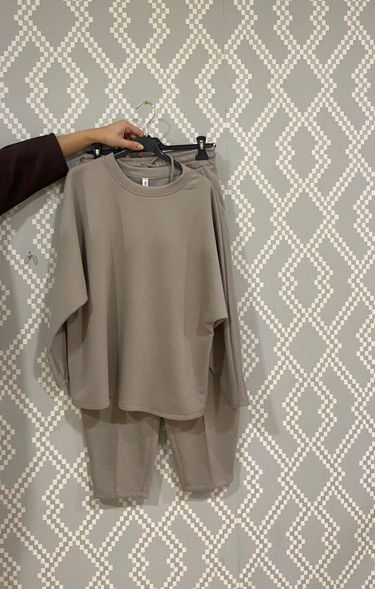 CONJUNTO CHANDAL SARA