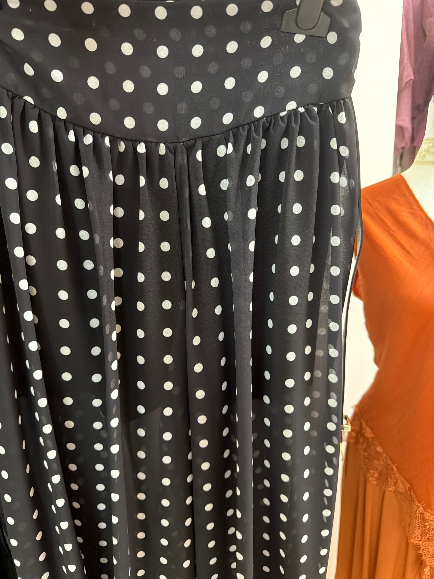 PANTALÓN LUNARES