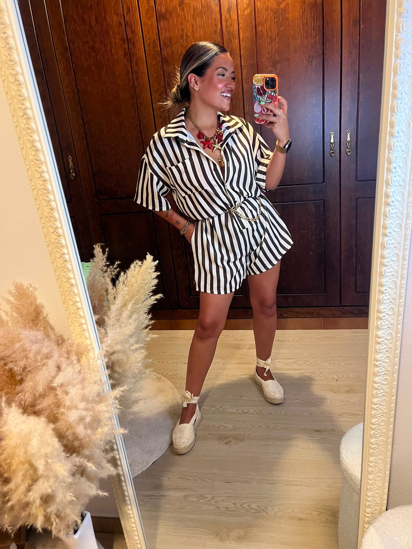 MONO LARA